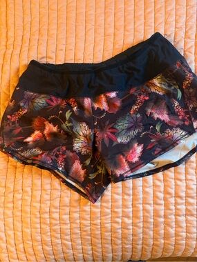 Oiselle running Roga shorts